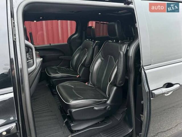 Черный Крайслер Пасифик, объемом двигателя 3.6 л и пробегом 233 тыс. км за 20350 $, фото 24 на Automoto.ua