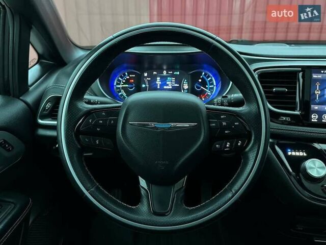Черный Крайслер Пасифик, объемом двигателя 3.6 л и пробегом 233 тыс. км за 20350 $, фото 17 на Automoto.ua