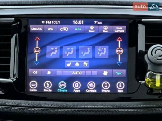 Черный Крайслер Пасифик, объемом двигателя 3.6 л и пробегом 233 тыс. км за 20350 $, фото 18 на Automoto.ua