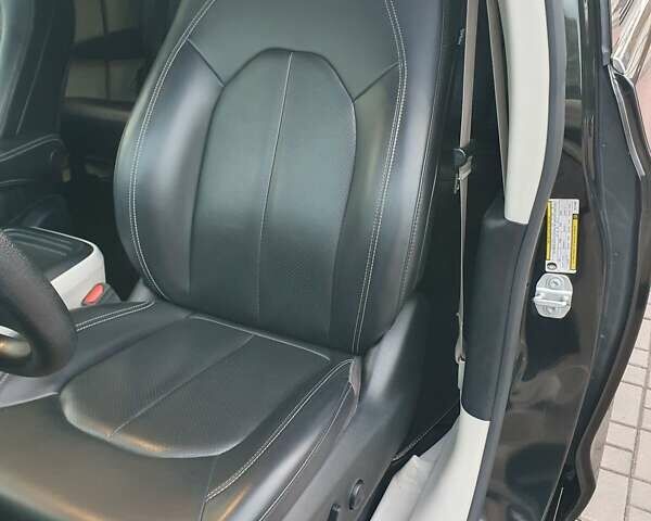 Черный Крайслер Пасифик, объемом двигателя 3.6 л и пробегом 104 тыс. км за 18999 $, фото 28 на Automoto.ua