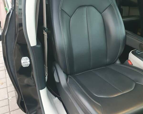 Черный Крайслер Пасифик, объемом двигателя 3.6 л и пробегом 104 тыс. км за 18999 $, фото 31 на Automoto.ua