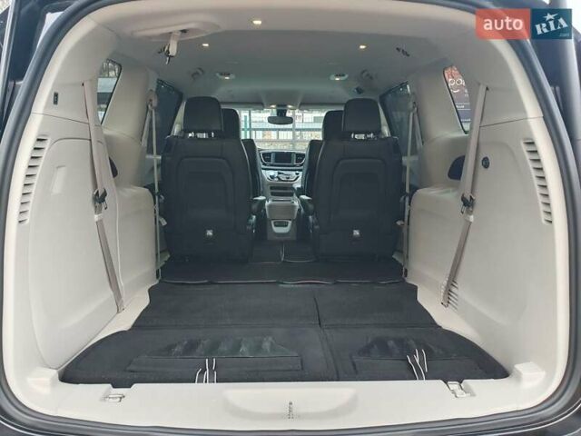 Черный Крайслер Пасифик, объемом двигателя 3.6 л и пробегом 104 тыс. км за 18999 $, фото 48 на Automoto.ua