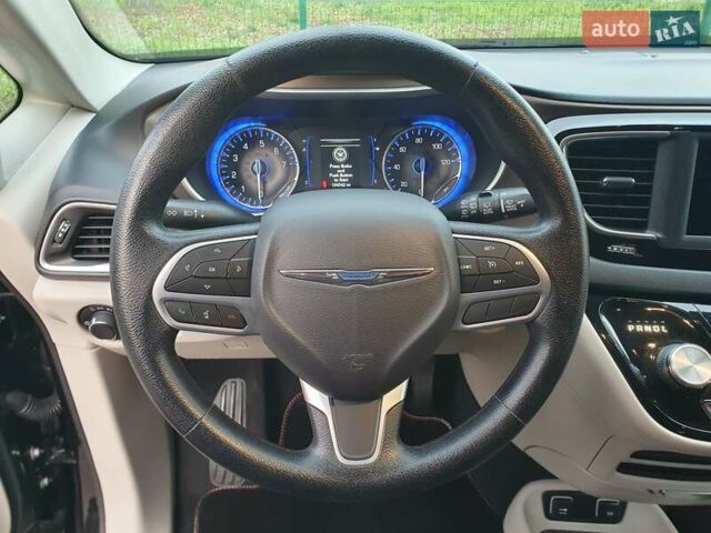 Черный Крайслер Пасифик, объемом двигателя 3.6 л и пробегом 104 тыс. км за 18999 $, фото 57 на Automoto.ua