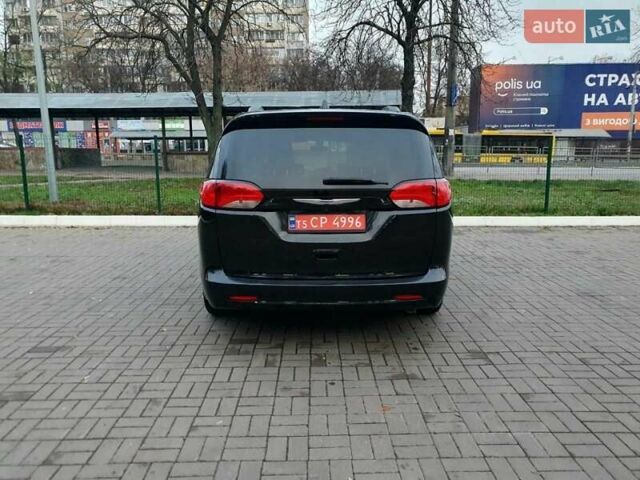 Черный Крайслер Пасифик, объемом двигателя 3.6 л и пробегом 104 тыс. км за 18999 $, фото 7 на Automoto.ua