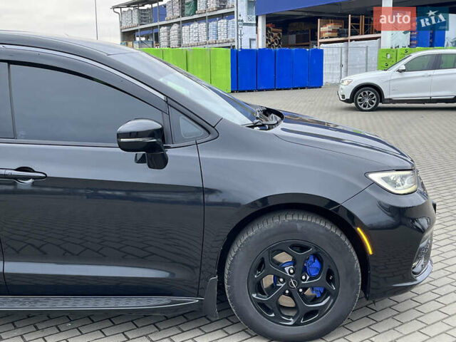 Черный Крайслер Пасифик, объемом двигателя 3.6 л и пробегом 23 тыс. км за 31000 $, фото 16 на Automoto.ua