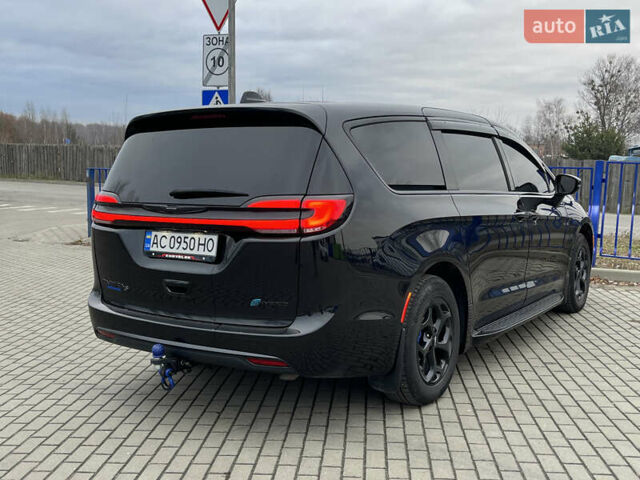 Черный Крайслер Пасифик, объемом двигателя 3.6 л и пробегом 23 тыс. км за 31000 $, фото 11 на Automoto.ua