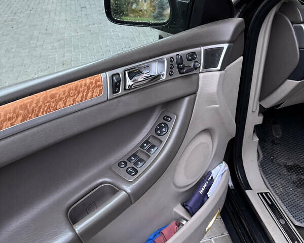 Чорний Крайслер Pacifica, об'ємом двигуна 3.52 л та пробігом 300 тис. км за 6000 $, фото 10 на Automoto.ua