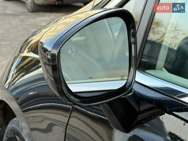 Чорний Крайслер Pacifica, об'ємом двигуна 3.6 л та пробігом 200 тис. км за 21950 $, фото 23 на Automoto.ua