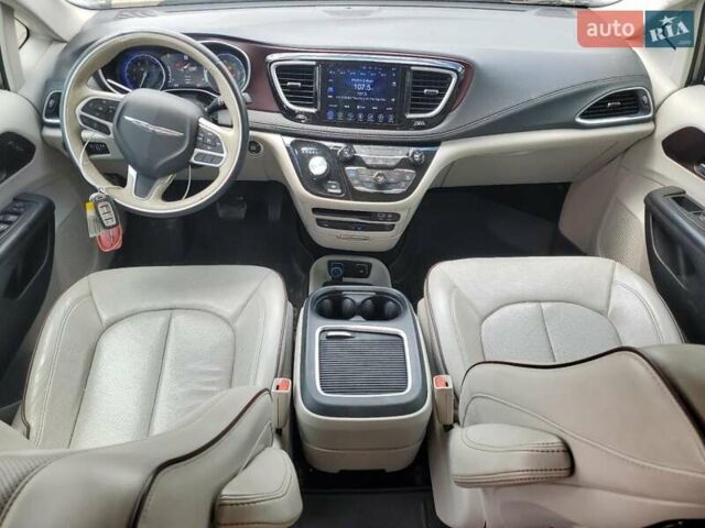 Коричневый Крайслер Пасифик, объемом двигателя 3.6 л и пробегом 86 тыс. км за 3000 $, фото 7 на Automoto.ua