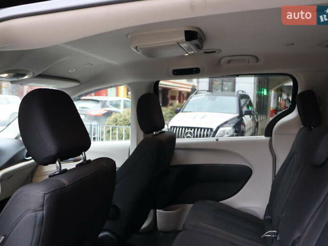 Коричневый Крайслер Пасифик, объемом двигателя 3.6 л и пробегом 106 тыс. км за 21900 $, фото 30 на Automoto.ua