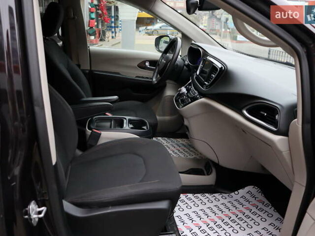 Коричневый Крайслер Пасифик, объемом двигателя 3.6 л и пробегом 106 тыс. км за 21900 $, фото 39 на Automoto.ua