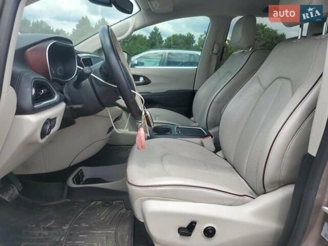 Коричневый Крайслер Пасифик, объемом двигателя 3.6 л и пробегом 86 тыс. км за 3000 $, фото 6 на Automoto.ua