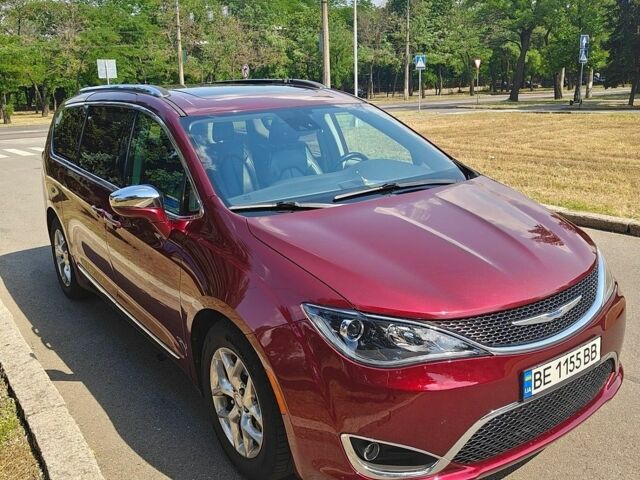 Червоний Крайслер Pacifica, об'ємом двигуна 3.6 л та пробігом 150 тис. км за 22600 $, фото 4 на Automoto.ua