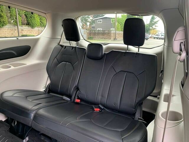 Красный Крайслер Пасифик, объемом двигателя 3.6 л и пробегом 44 тыс. км за 5000 $, фото 12 на Automoto.ua