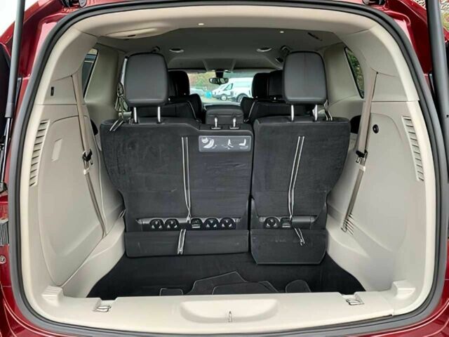 Красный Крайслер Пасифик, объемом двигателя 3.6 л и пробегом 44 тыс. км за 5000 $, фото 13 на Automoto.ua