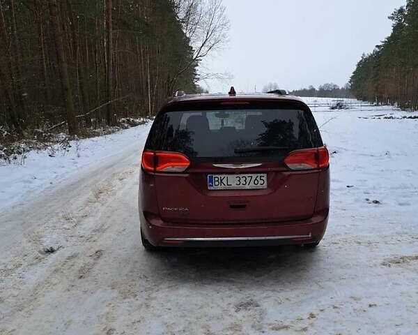 Червоний Крайслер Pacifica, об'ємом двигуна 3.6 л та пробігом 119 тис. км за 31000 $, фото 1 на Automoto.ua