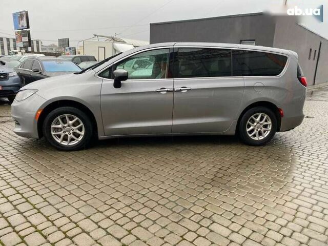 Крайслер Пасифик, объемом двигателя 0 л и пробегом 199 тыс. км за 13400 $, фото 3 на Automoto.ua