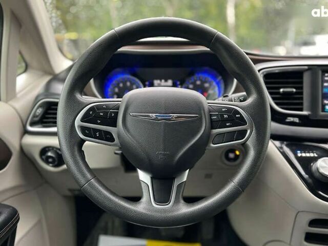 Крайслер Pacifica, об'ємом двигуна 3.6 л та пробігом 106 тис. км за 24400 $, фото 11 на Automoto.ua