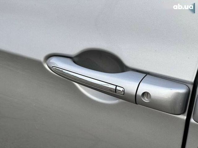 Крайслер Пасифик, объемом двигателя 0 л и пробегом 156 тыс. км за 23490 $, фото 14 на Automoto.ua