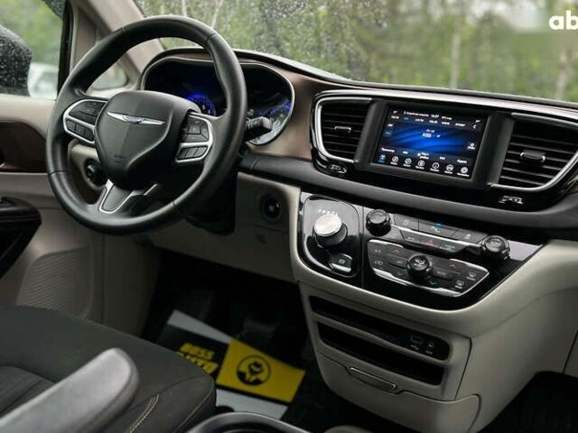 Крайслер Pacifica, об'ємом двигуна 3.6 л та пробігом 106 тис. км за 24400 $, фото 12 на Automoto.ua