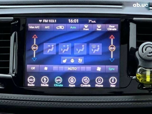 Крайслер Pacifica, об'ємом двигуна 0 л та пробігом 233 тис. км за 20350 $, фото 18 на Automoto.ua