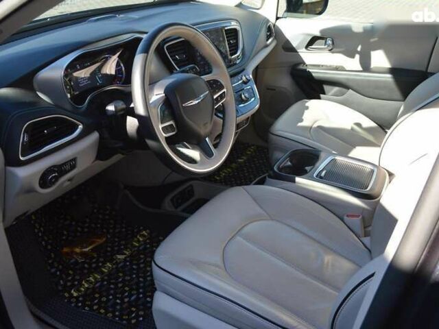 Крайслер Пасифик, объемом двигателя 0 л и пробегом 43 тыс. км за 28500 $, фото 21 на Automoto.ua