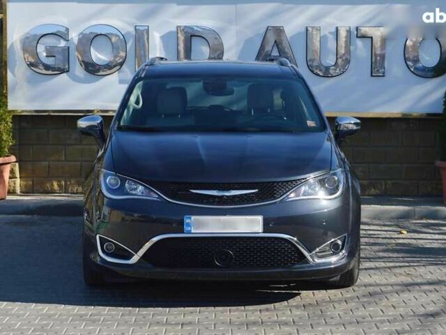 Крайслер Пасифик, объемом двигателя 0 л и пробегом 43 тыс. км за 28500 $, фото 3 на Automoto.ua