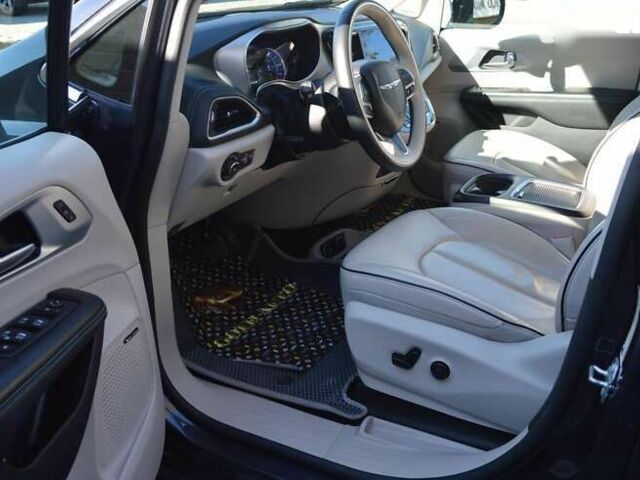 Крайслер Пасифик, объемом двигателя 0 л и пробегом 43 тыс. км за 28500 $, фото 23 на Automoto.ua