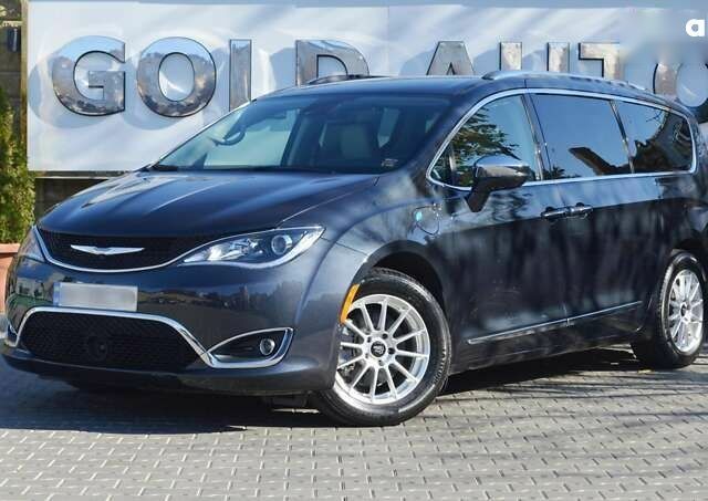 Крайслер Пасифик, объемом двигателя 0 л и пробегом 43 тыс. км за 28500 $, фото 4 на Automoto.ua