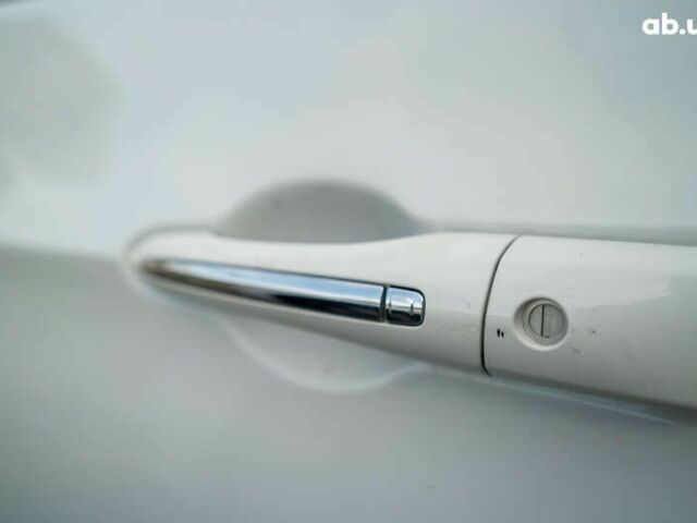 Крайслер Pacifica, об'ємом двигуна 3.6 л та пробігом 135 тис. км за 28000 $, фото 6 на Automoto.ua