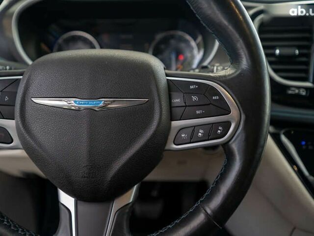 Крайслер Pacifica, об'ємом двигуна 3.6 л та пробігом 135 тис. км за 28000 $, фото 23 на Automoto.ua