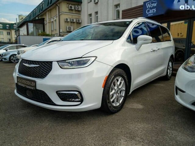 Крайслер Pacifica, об'ємом двигуна 3.6 л та пробігом 135 тис. км за 28000 $, фото 2 на Automoto.ua