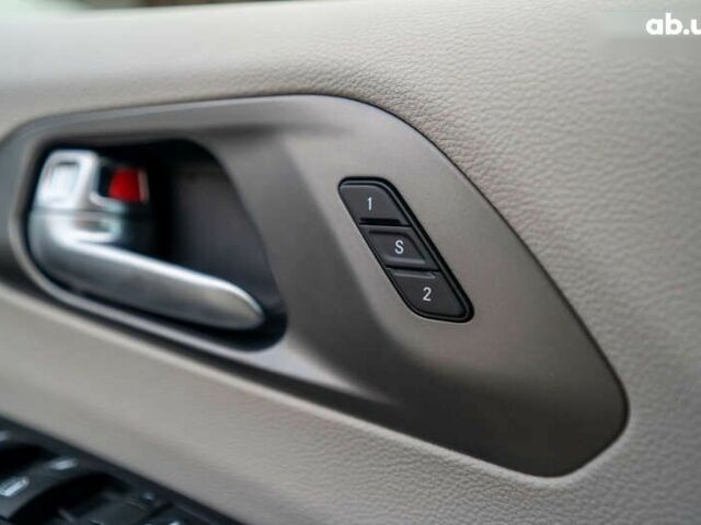 Крайслер Pacifica, об'ємом двигуна 3.6 л та пробігом 135 тис. км за 28000 $, фото 17 на Automoto.ua