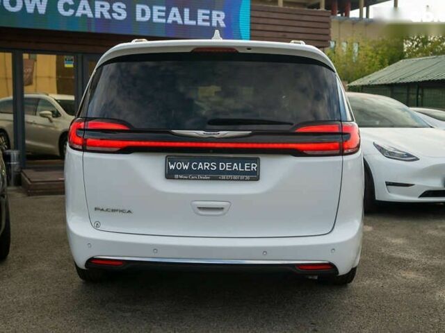 Крайслер Pacifica, об'ємом двигуна 3.6 л та пробігом 135 тис. км за 28000 $, фото 8 на Automoto.ua