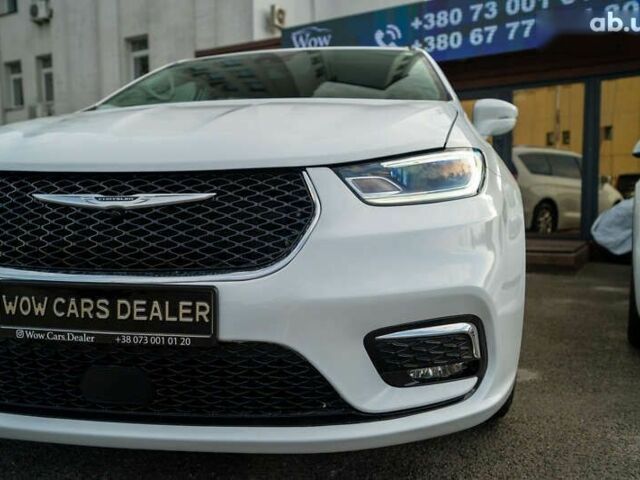 Крайслер Pacifica, об'ємом двигуна 3.6 л та пробігом 135 тис. км за 28000 $, фото 5 на Automoto.ua