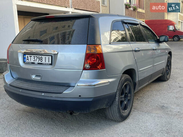 Серый Крайслер Пасифик, объемом двигателя 3.5 л и пробегом 300 тыс. км за 6200 $, фото 7 на Automoto.ua