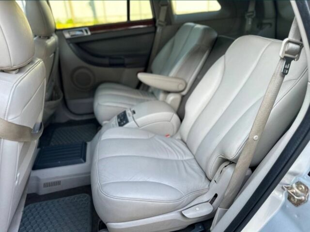 Сірий Крайслер Pacifica, об'ємом двигуна 0 л та пробігом 250 тис. км за 1432 $, фото 1 на Automoto.ua