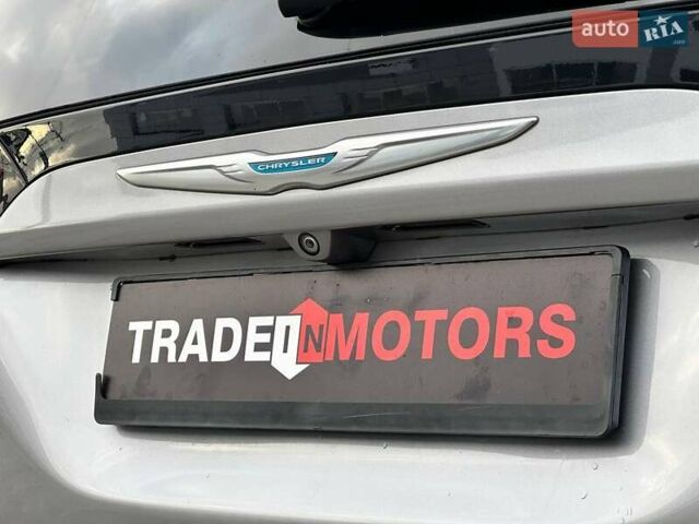 Серый Крайслер Пасифик, объемом двигателя 3.61 л и пробегом 156 тыс. км за 22990 $, фото 17 на Automoto.ua