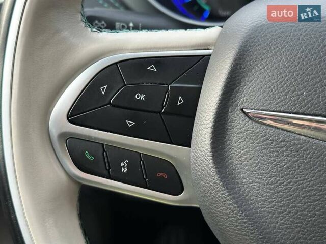 Серый Крайслер Пасифик, объемом двигателя 3.61 л и пробегом 156 тыс. км за 22990 $, фото 35 на Automoto.ua