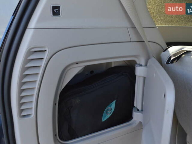 Серый Крайслер Пасифик, объемом двигателя 3.6 л и пробегом 43 тыс. км за 28500 $, фото 58 на Automoto.ua