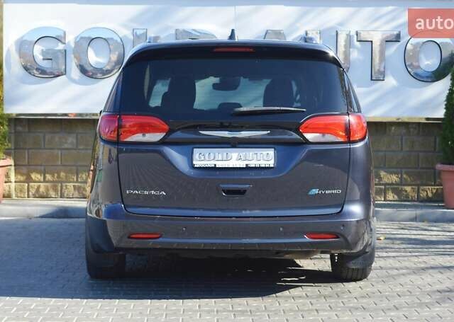 Серый Крайслер Пасифик, объемом двигателя 3.6 л и пробегом 43 тыс. км за 28500 $, фото 10 на Automoto.ua