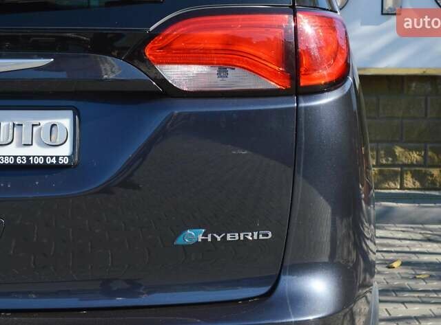 Серый Крайслер Пасифик, объемом двигателя 3.6 л и пробегом 43 тыс. км за 28500 $, фото 11 на Automoto.ua