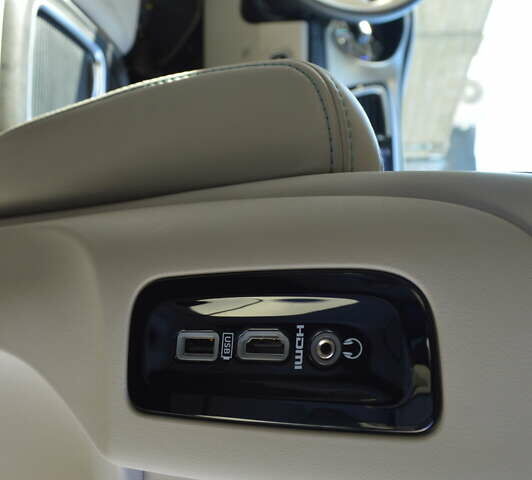 Серый Крайслер Пасифик, объемом двигателя 3.6 л и пробегом 43 тыс. км за 28500 $, фото 51 на Automoto.ua