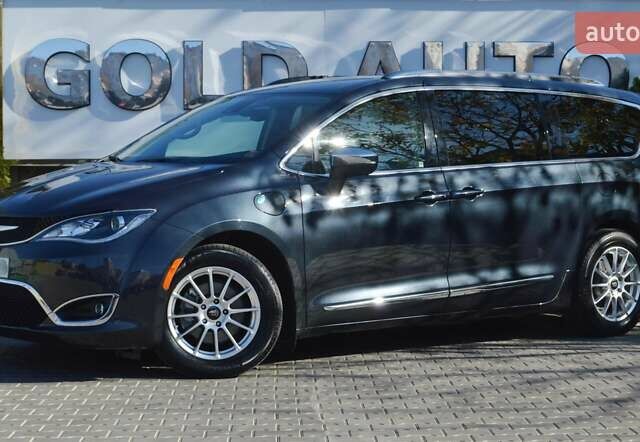 Серый Крайслер Пасифик, объемом двигателя 3.6 л и пробегом 43 тыс. км за 28500 $, фото 5 на Automoto.ua