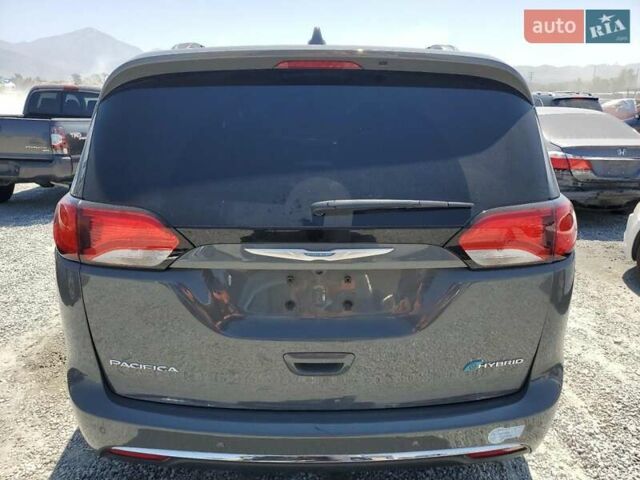 Сірий Крайслер Pacifica, об'ємом двигуна 3.6 л та пробігом 63 тис. км за 5900 $, фото 6 на Automoto.ua