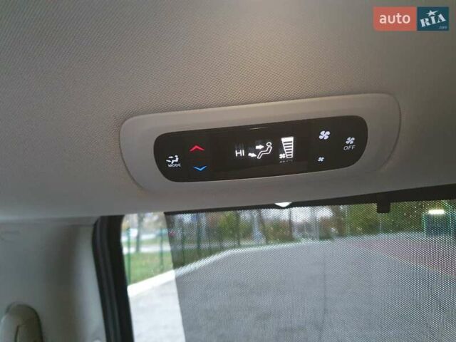 Сірий Крайслер Pacifica, об'ємом двигуна 3.6 л та пробігом 135 тис. км за 17999 $, фото 62 на Automoto.ua