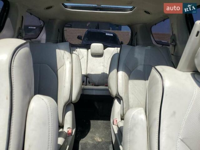 Сірий Крайслер Pacifica, об'ємом двигуна 3.6 л та пробігом 63 тис. км за 5900 $, фото 2 на Automoto.ua