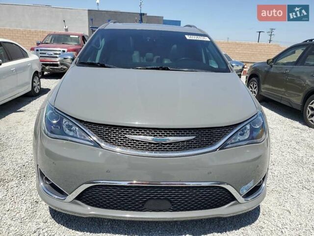 Сірий Крайслер Pacifica, об'ємом двигуна 3.6 л та пробігом 63 тис. км за 5900 $, фото 7 на Automoto.ua