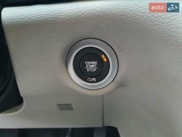 Серый Крайслер Пасифик, объемом двигателя 3.6 л и пробегом 85 тыс. км за 18999 $, фото 66 на Automoto.ua