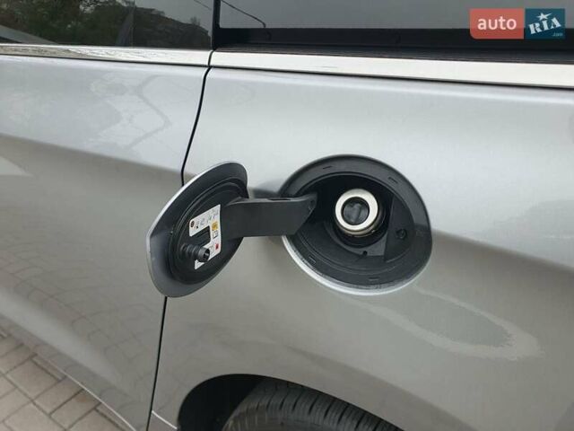 Серый Крайслер Пасифик, объемом двигателя 3.6 л и пробегом 85 тыс. км за 18999 $, фото 26 на Automoto.ua